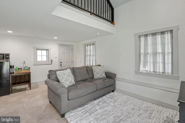 657 JACKSONVILLE RD, Warminster, PA 18974