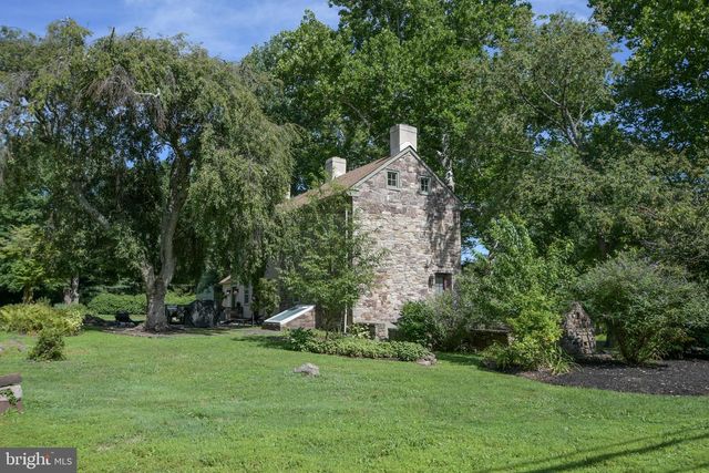 657 JACKSONVILLE RD, Warminster, PA 18974