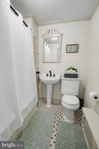 657 JACKSONVILLE RD, Warminster, PA 18974