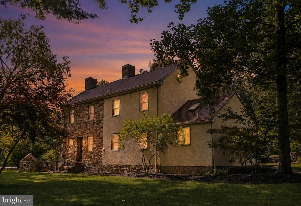 657 JACKSONVILLE RD, Warminster, PA 18974