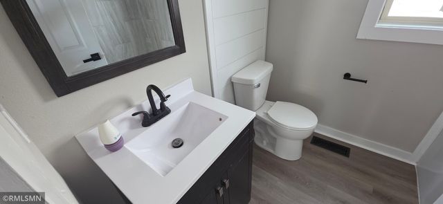 305 S Hill Avenue, Ogilvie, MN 56358