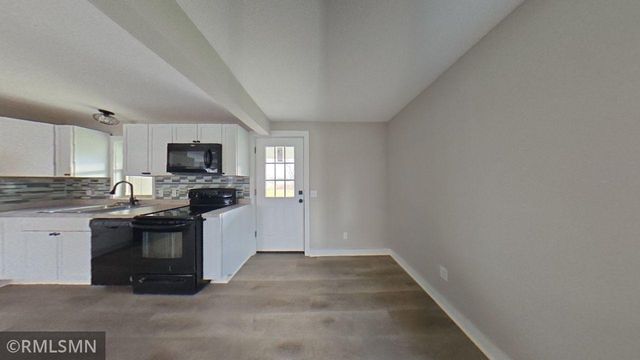 305 S Hill Avenue, Ogilvie, MN 56358