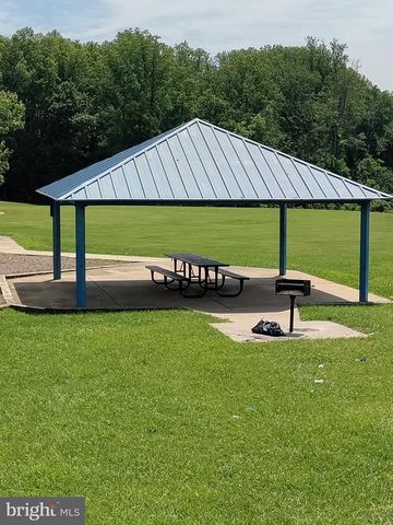 15800 KERR RD, Laurel, MD 20707