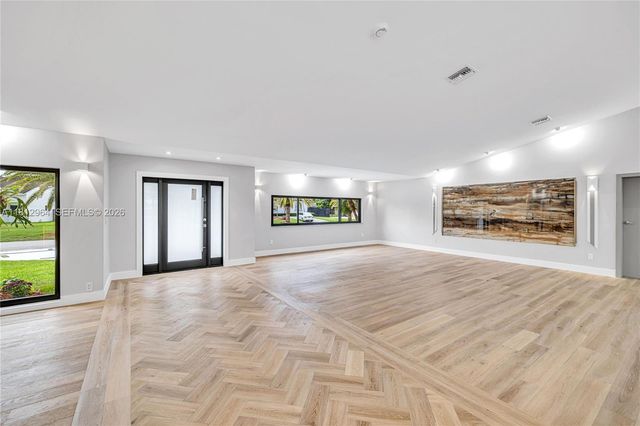 10600 SW 140th St, Miami, FL 33176