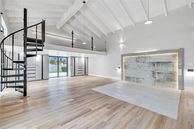 10600 SW 140th St, Miami, FL 33176