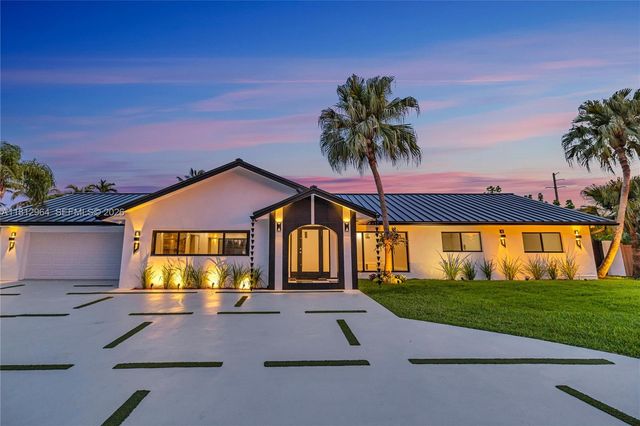 10600 SW 140th St, Miami, FL 33176