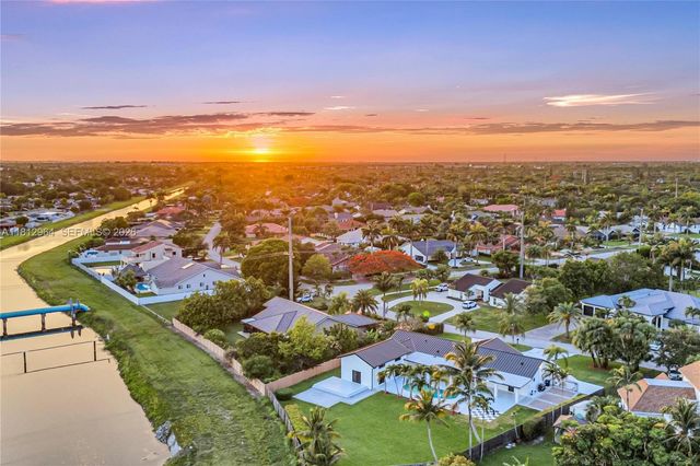 10600 SW 140th St, Miami, FL 33176