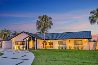 10600 SW 140th St, Miami, FL 33176