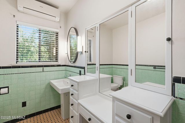 1916 E Elm Street, Tucson, AZ 85719