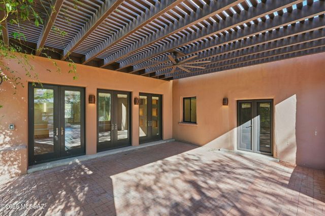 1916 E Elm Street, Tucson, AZ 85719