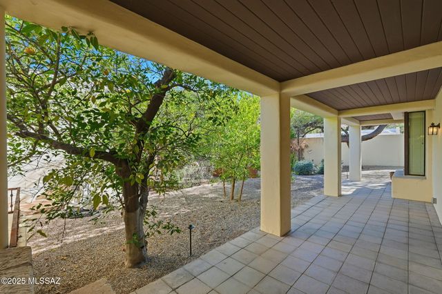1916 E Elm Street, Tucson, AZ 85719