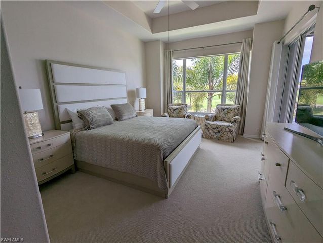 3280 Hamlet DR 4, Naples, FL 34105