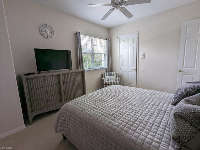 3280 Hamlet DR 4, Naples, FL 34105