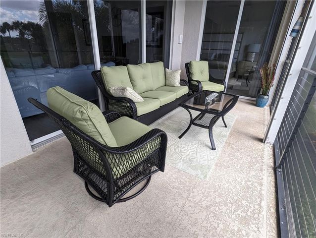 3280 Hamlet DR 4, Naples, FL 34105