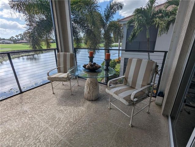 3280 Hamlet DR 4, Naples, FL 34105