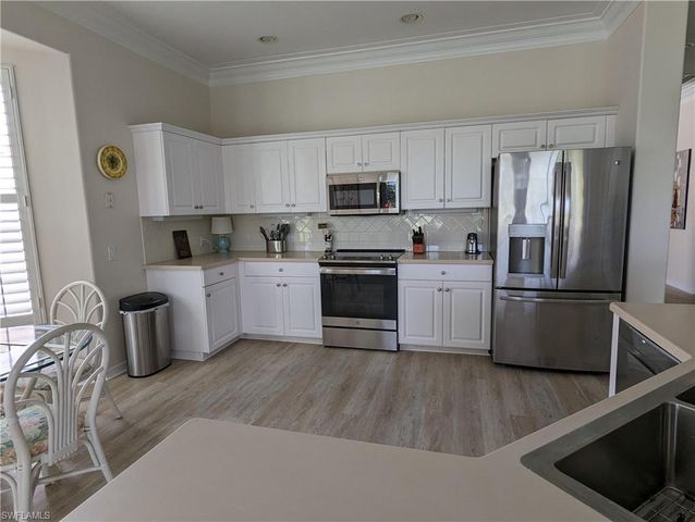 3280 Hamlet DR 4, Naples, FL 34105