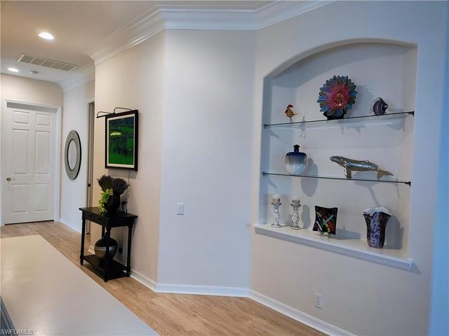 3280 Hamlet DR 4, Naples, FL 34105