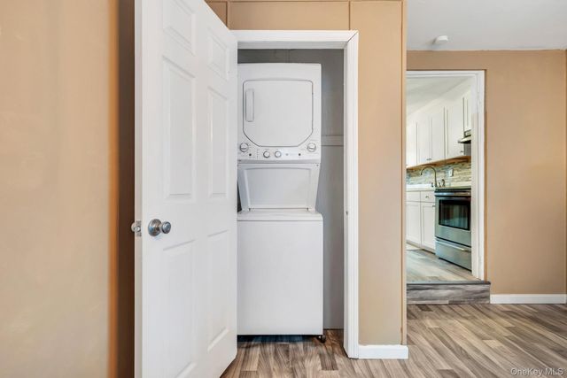 220 Woodycrest Drive, Holtsville, NY 11742