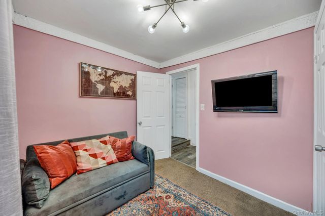 220 Woodycrest Drive, Holtsville, NY 11742