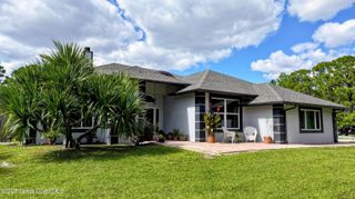 1598 Bay Mare Lane NW, Palm Bay, FL 32907