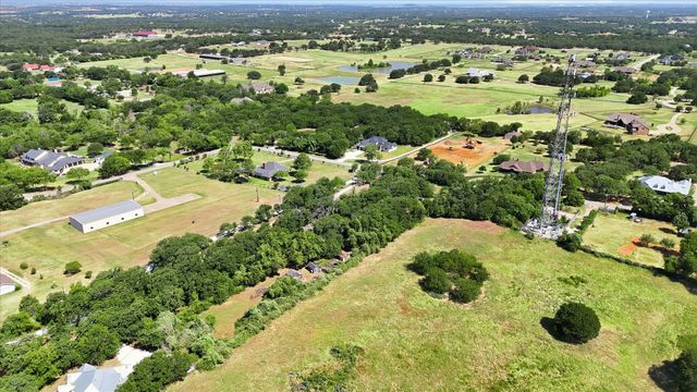 6901 Hawk Road, Flower Mound, TX 75022