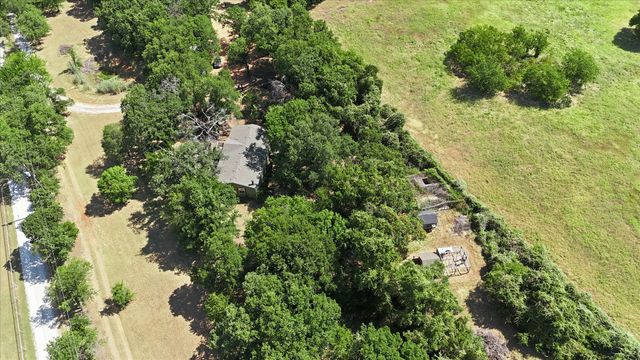 6901 Hawk Road, Flower Mound, TX 75022