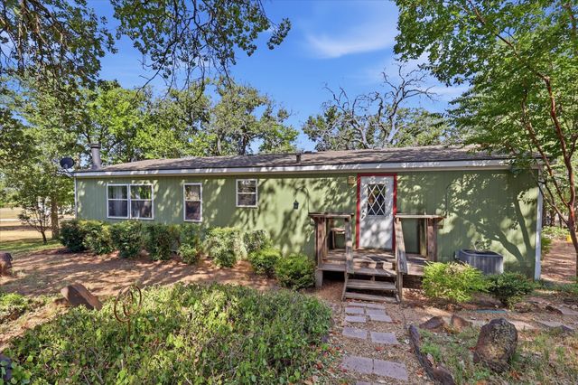6901 Hawk Road, Flower Mound, TX 75022