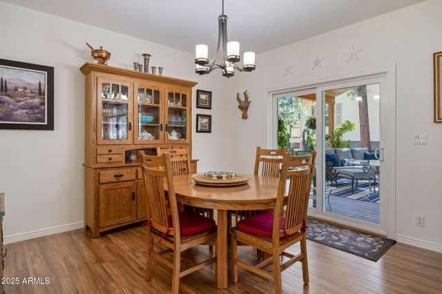 2041 W PINEVIEW Drive, Show Low, AZ 85901