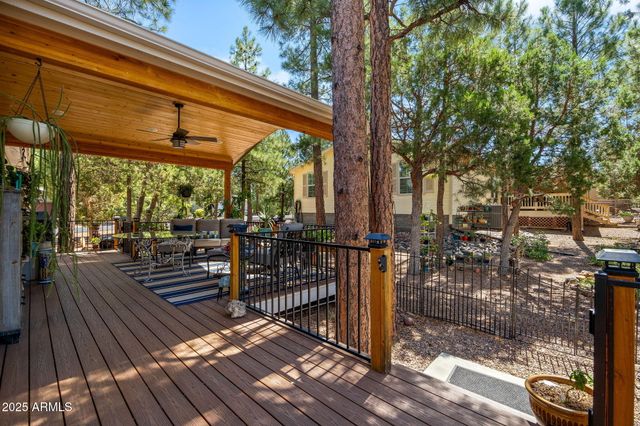 2041 W PINEVIEW Drive, Show Low, AZ 85901