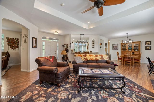 2041 W PINEVIEW Drive, Show Low, AZ 85901