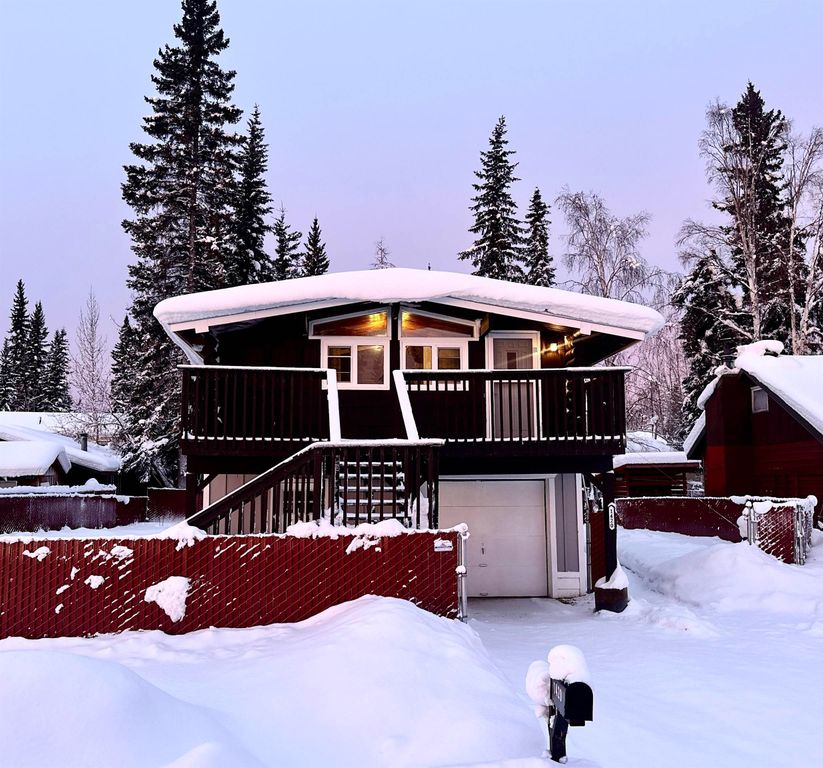 1420 BANGS WAY, Fairbanks, AK 99709
