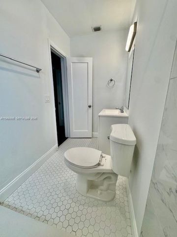 1128 SW 21st Ave, Miami, FL 33135