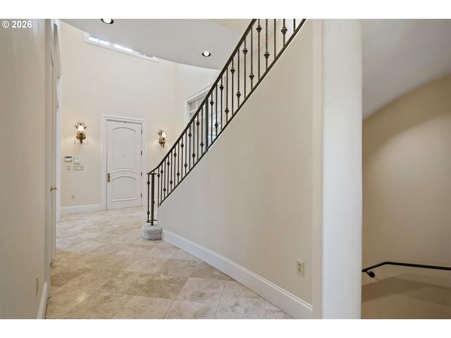 8653 Sw MULEDEER Dr, Beaverton, OR 97007