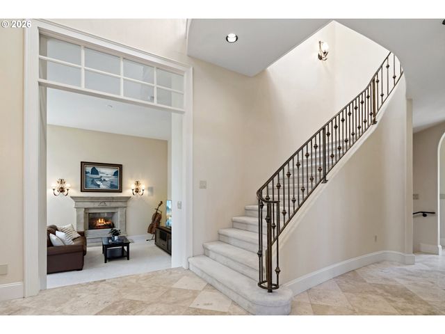 8653 Sw MULEDEER Dr, Beaverton, OR 97007
