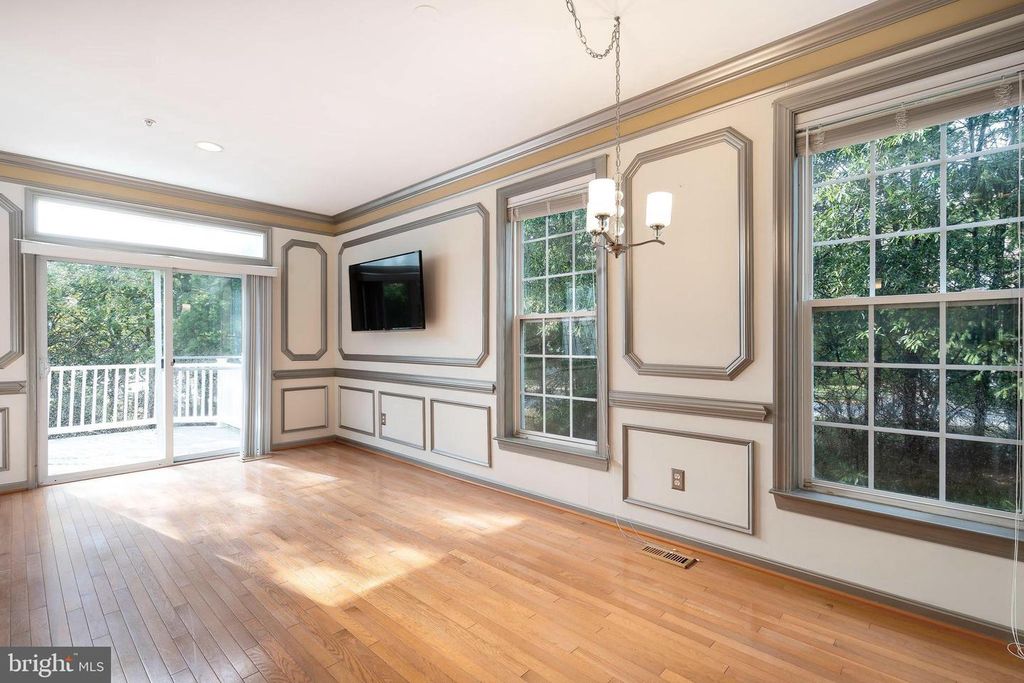 601 PAREV WAY, Upper Marlboro, MD 20774