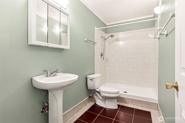 5815 95th Avenue SW, Olympia, WA 98512