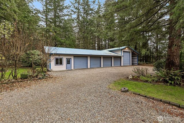 5815 95th Avenue SW, Olympia, WA 98512