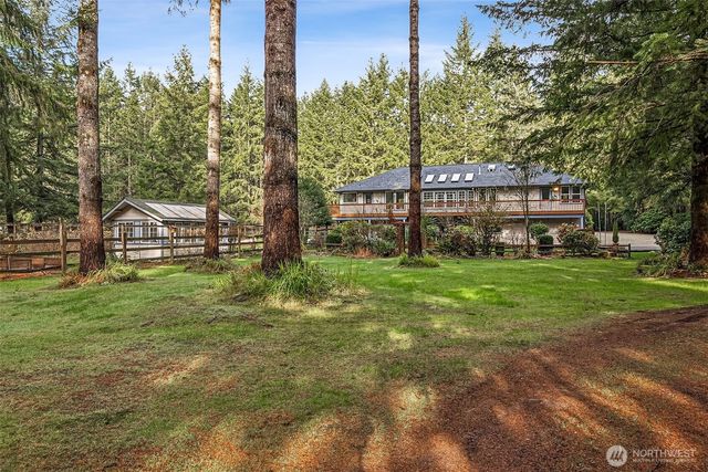 5815 95th Avenue SW, Olympia, WA 98512