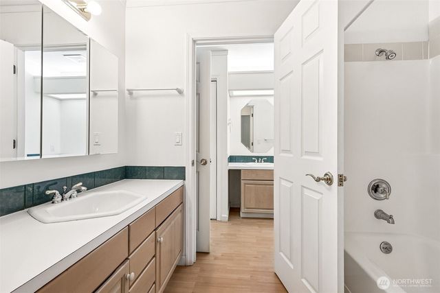 5815 95th Avenue SW, Olympia, WA 98512