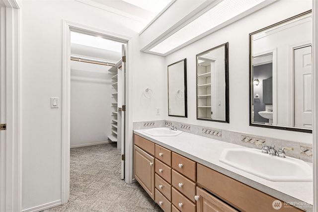 5815 95th Avenue SW, Olympia, WA 98512