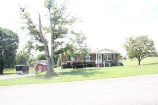 241 Sparta Ave, Doyle, TN 38559