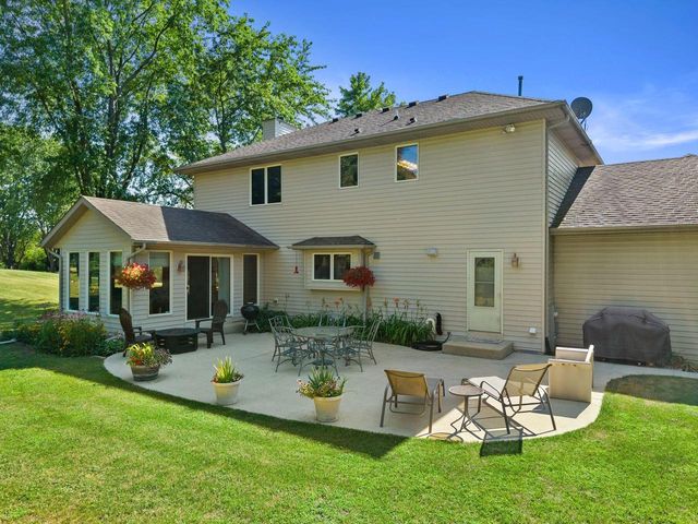 8620 S Hunting Park DRIVE, Franklin, WI 53132