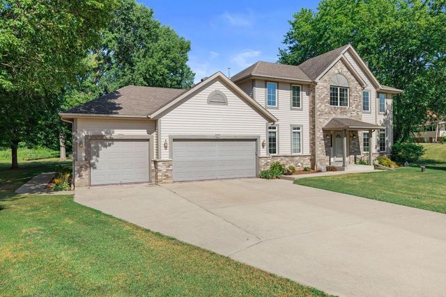 8620 S Hunting Park DRIVE, Franklin, WI 53132