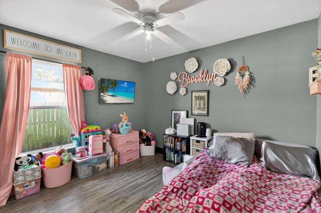 1005 13TH AVENUE NW, Largo, FL 33770