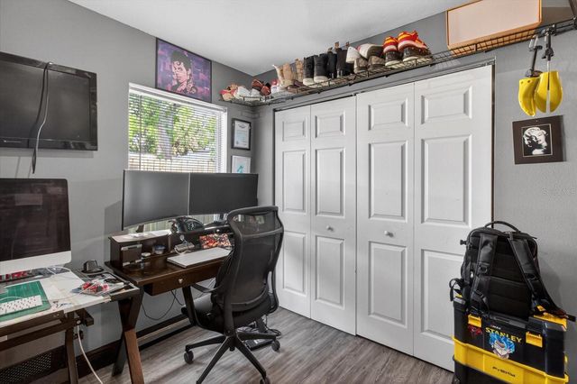 1005 13TH AVENUE NW, Largo, FL 33770