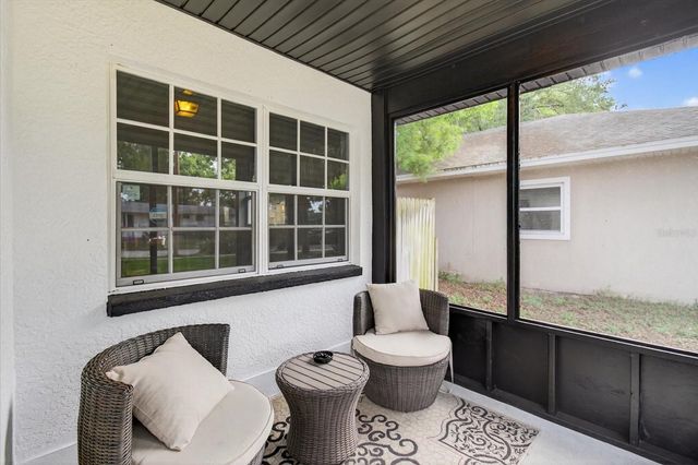 1005 13TH AVENUE NW, Largo, FL 33770