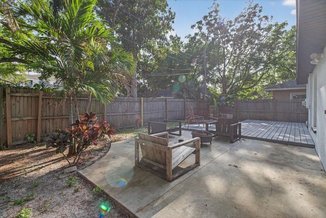 1005 13TH AVENUE NW, Largo, FL 33770