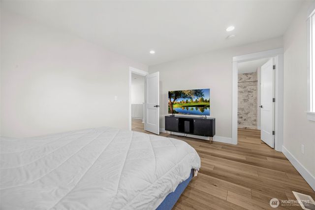 6945 282 Place NW, Stanwood, WA 98292