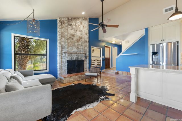 26938 Karsch, Boerne, TX 78006