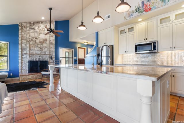 26938 Karsch, Boerne, TX 78006